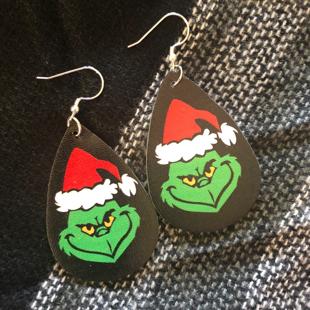 Grinch earrings